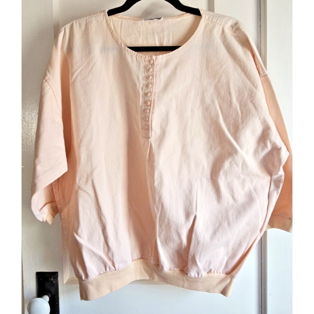 Vtg EnChante made in USA pale pink1/2 button pullover sweatshirt Sz M 100%cotton